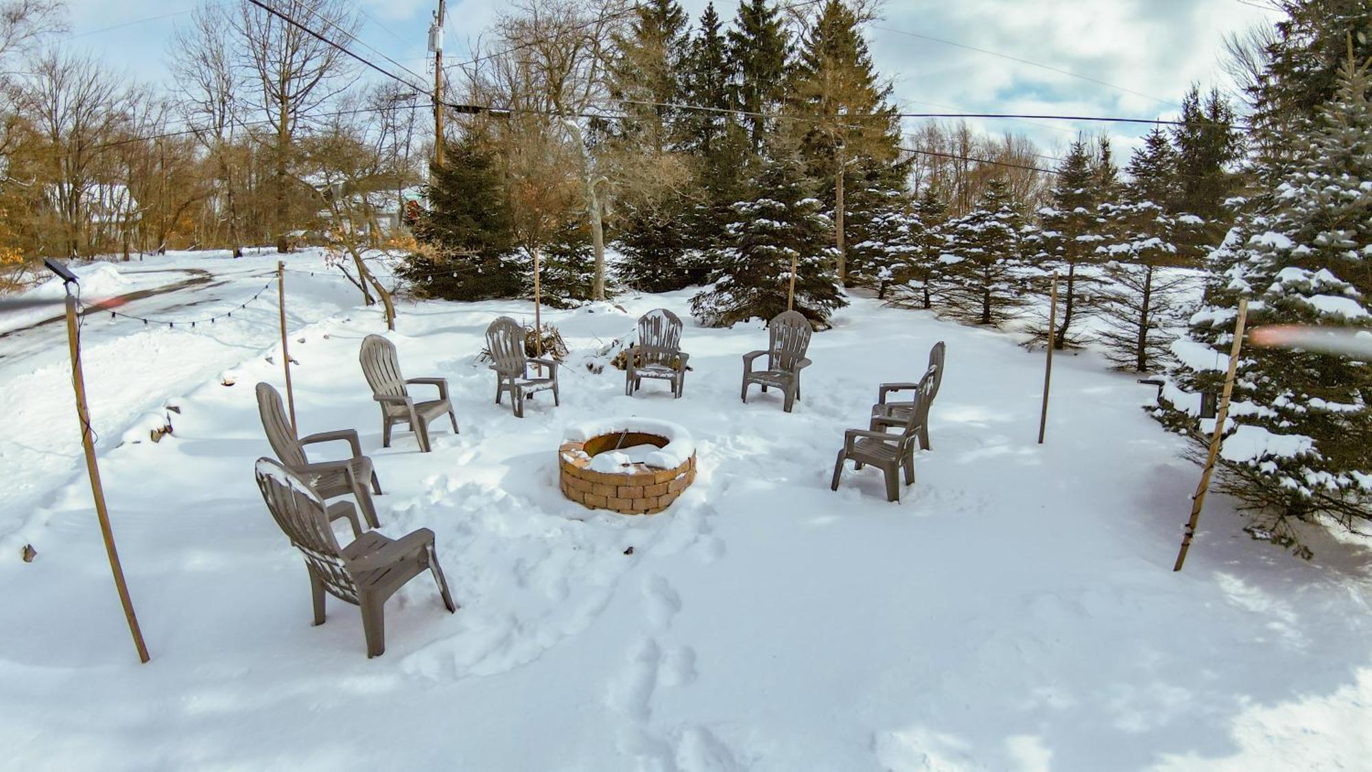 Holiday home Pocono Retreat Movies Games Spacious *