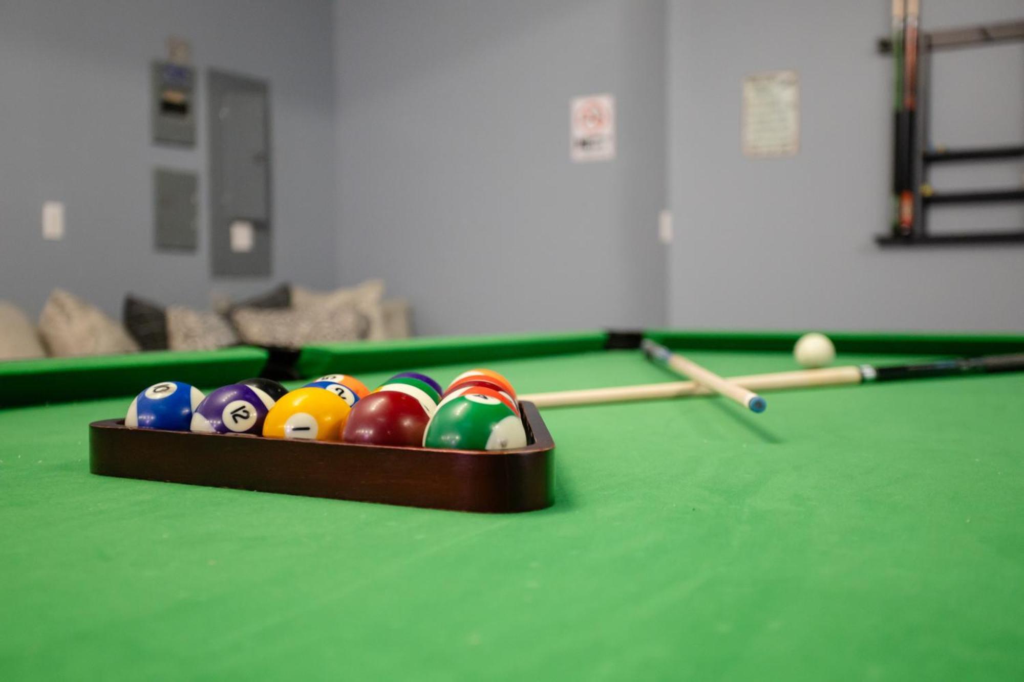 Pocono Retreat Movies Games Spacious Holiday home